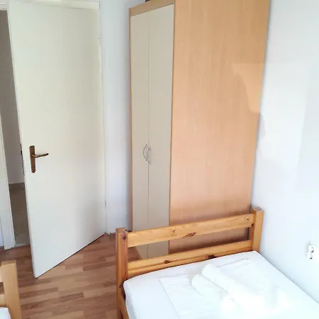 Pag Center Apartment Pag Town